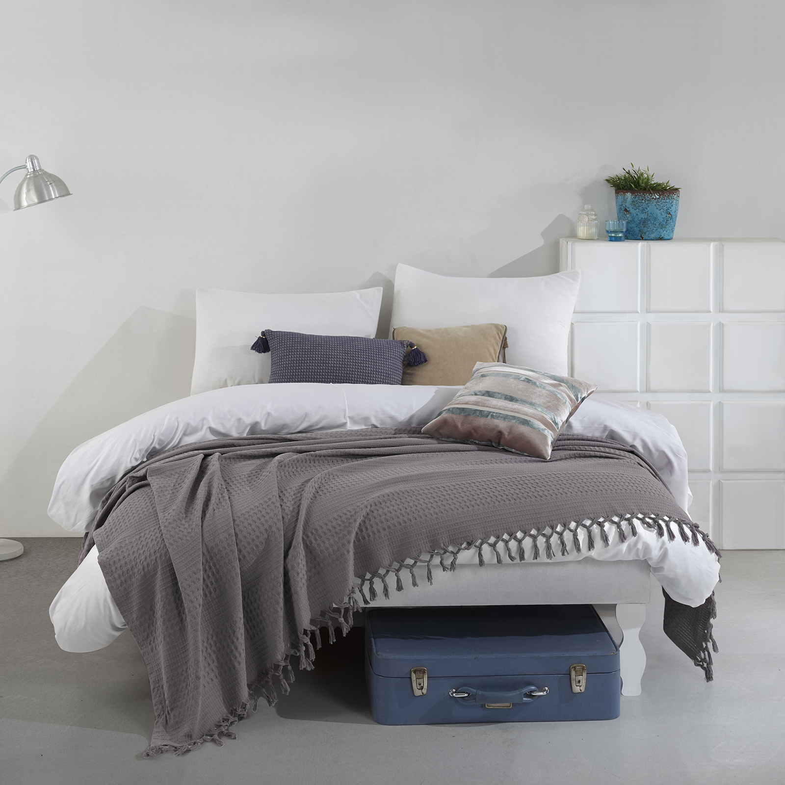 tagesdecke_pique_grau_3_b