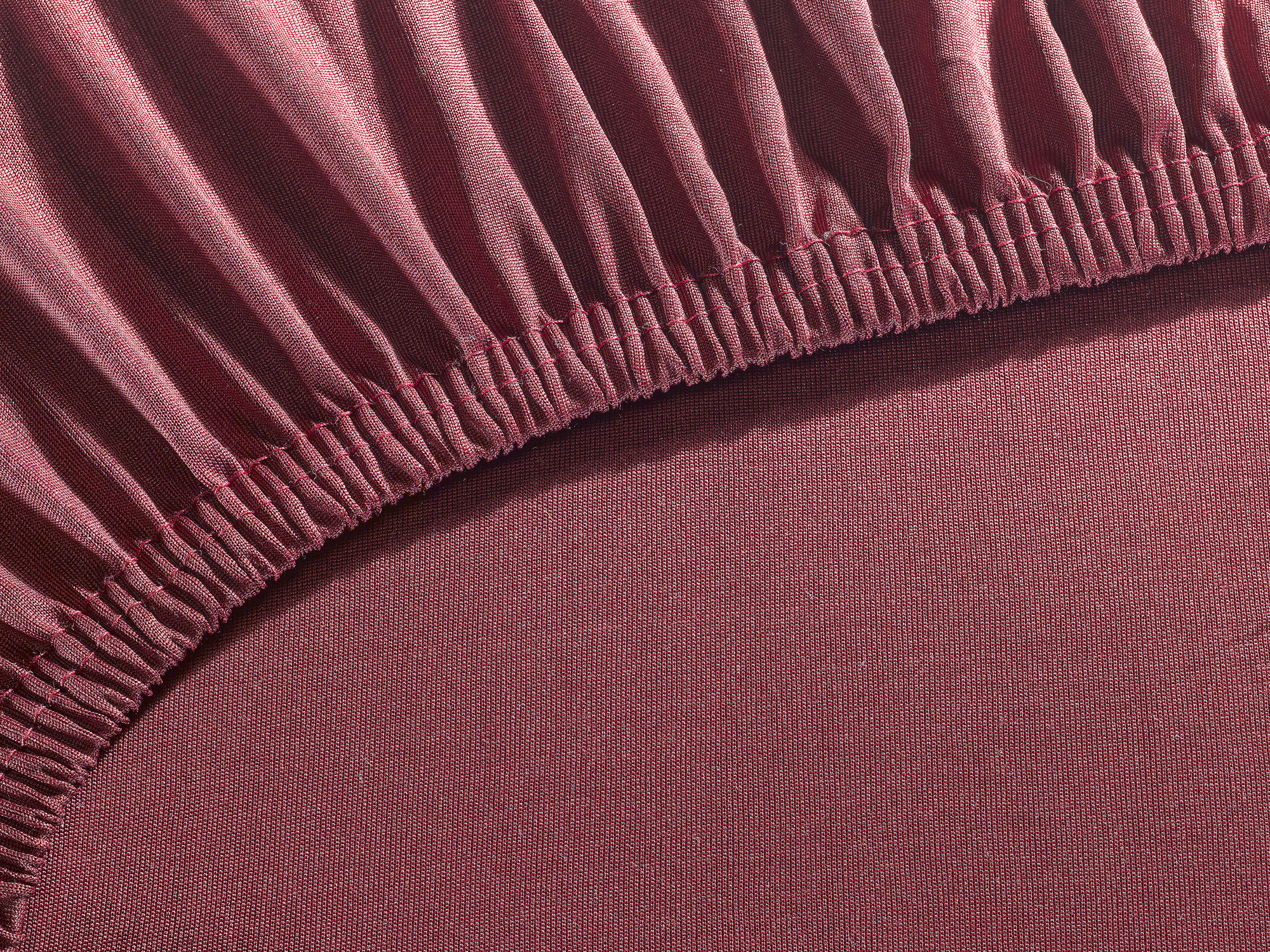 spannbettlaken_mikrofaser_bordeaux_4_a spannbettlaken_mikrofaser_bordeaux_4_a